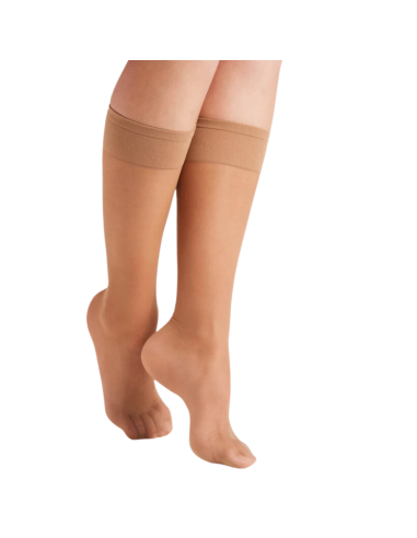 Mini media de 15DEN YSABEL MORA